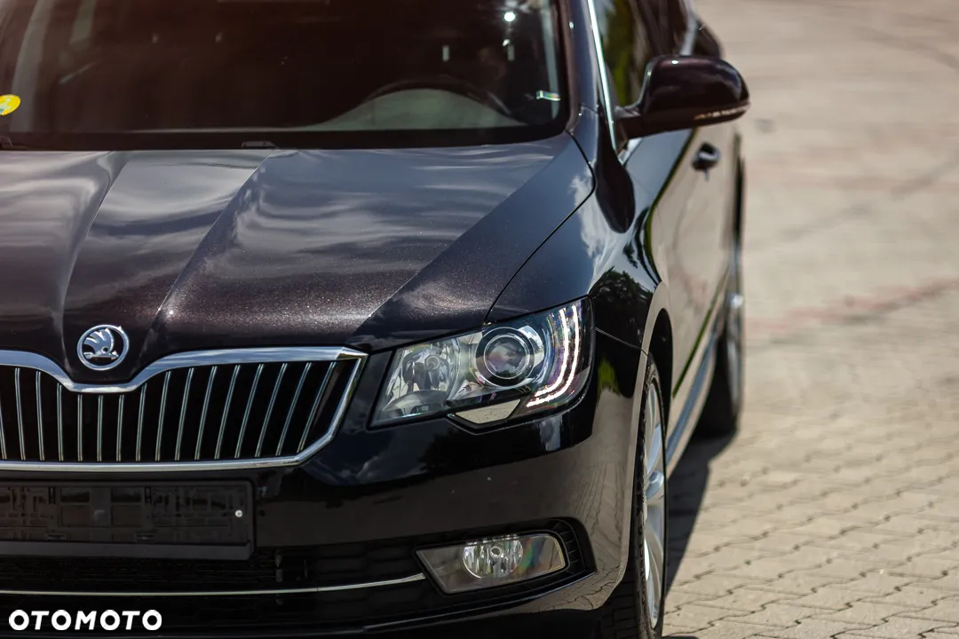 Skoda Superb 2.0 TDI DSG Comfort - 5