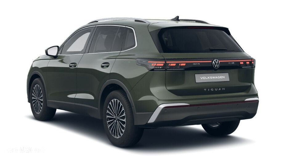 Volkswagen Tiguan - 3