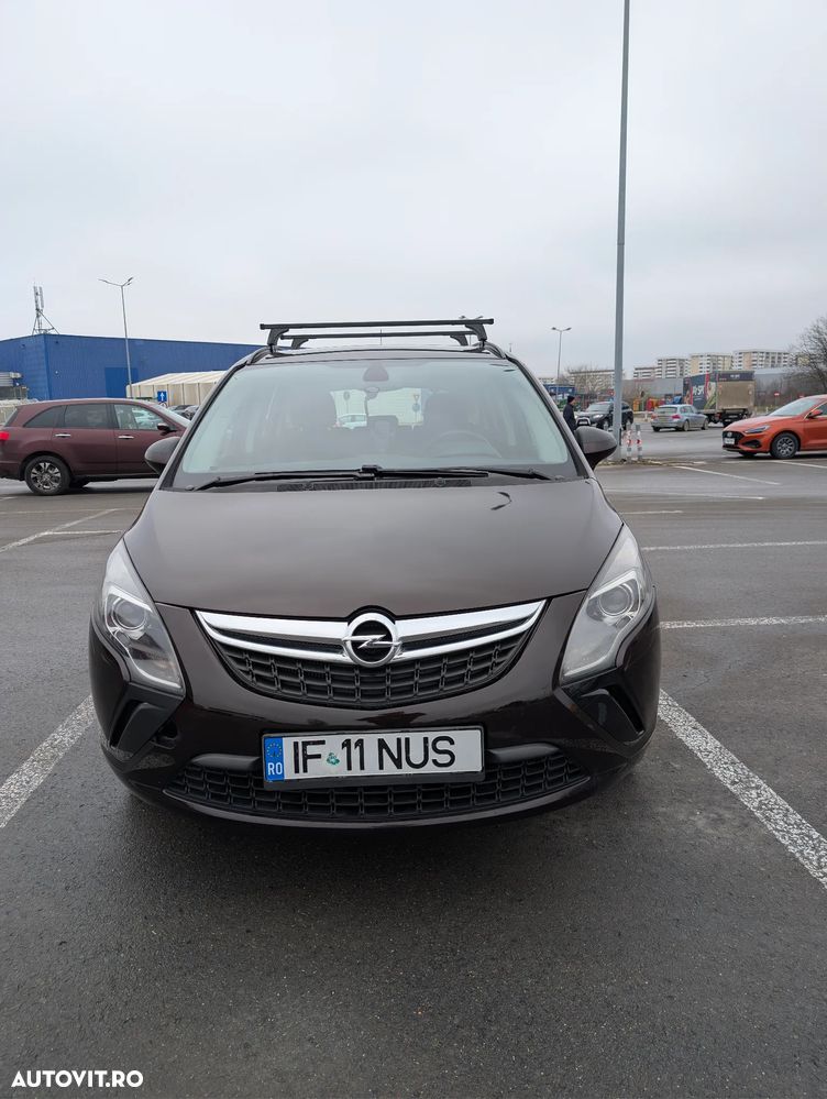 Opel Zafira Tourer 2.0 CDTI Sport - 2