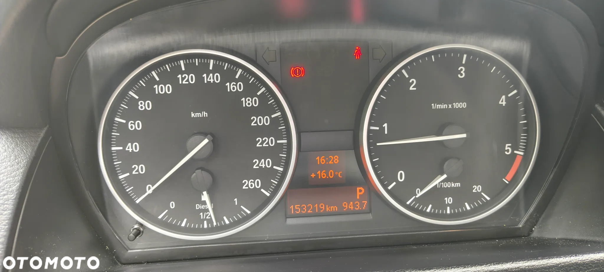 BMW X1 xDrive18d - 11