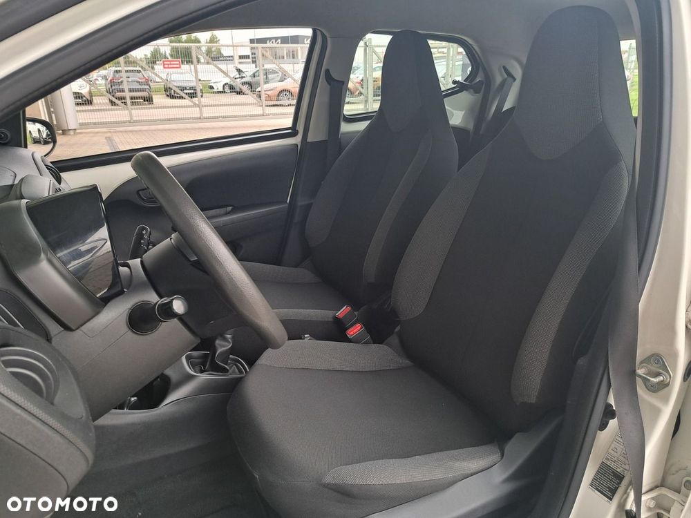 Toyota Aygo - 16