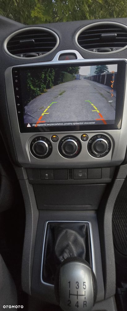 Ford Focus 1.4 Ambiente - 4