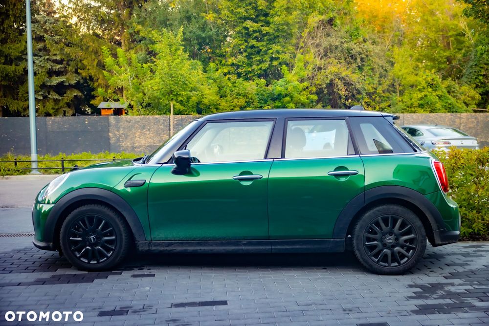 MINI Cooper Standard - 2