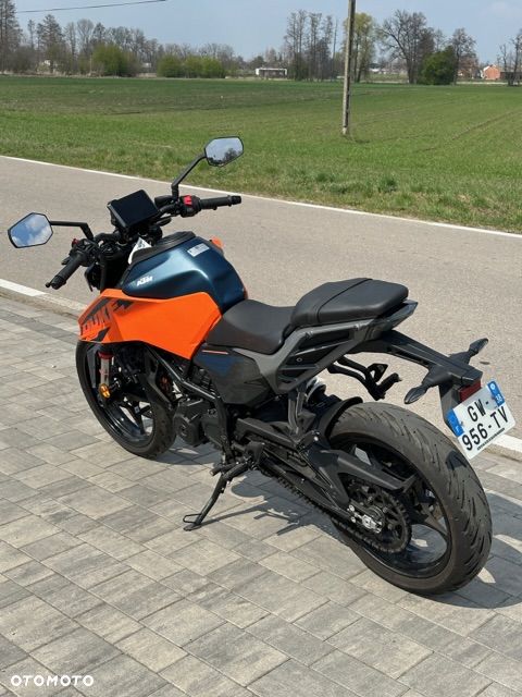 KTM Duke - 4