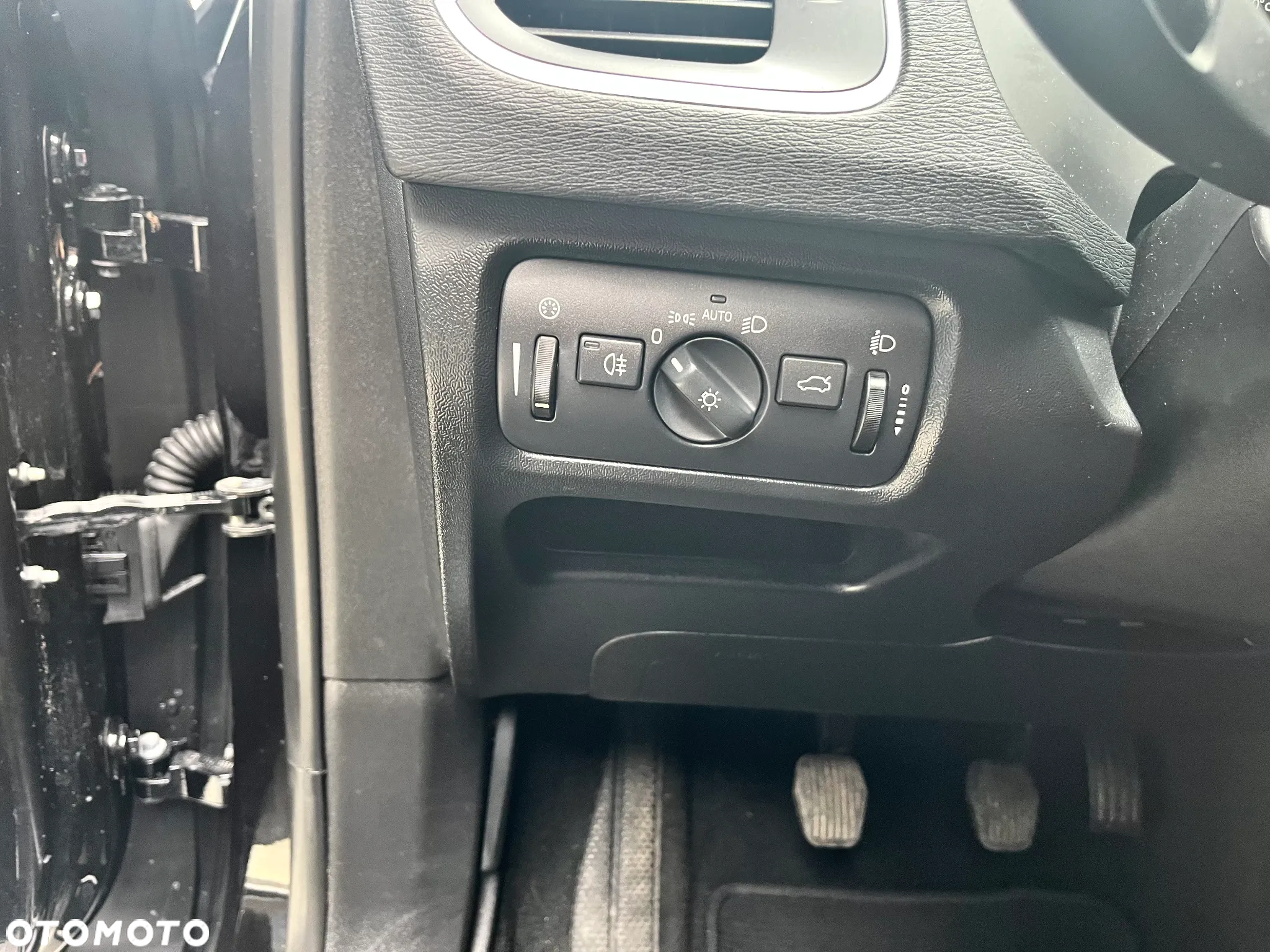 Volvo V40 D2 - 22