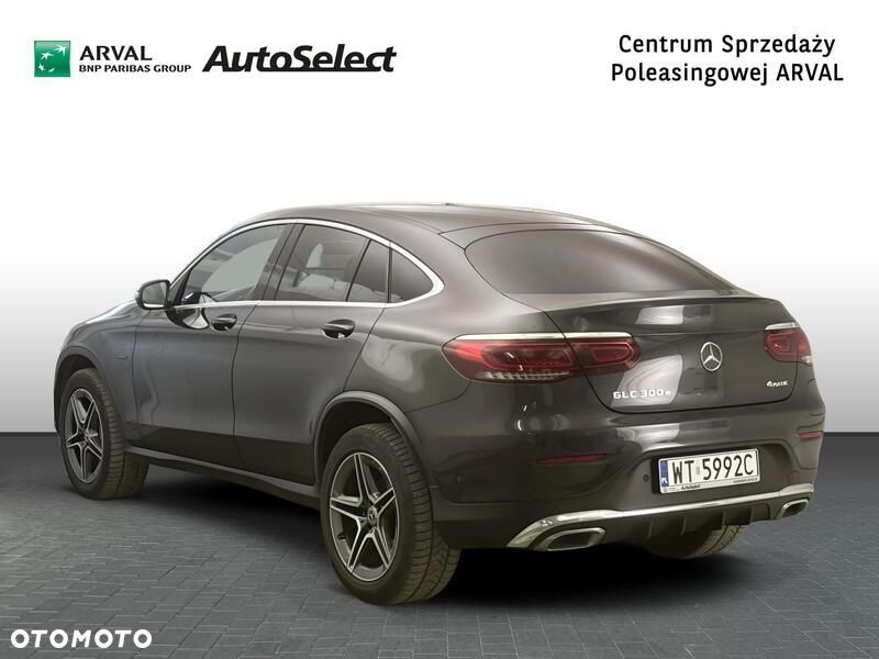 Mercedes-Benz GLC 300 e 4-Matic - 4