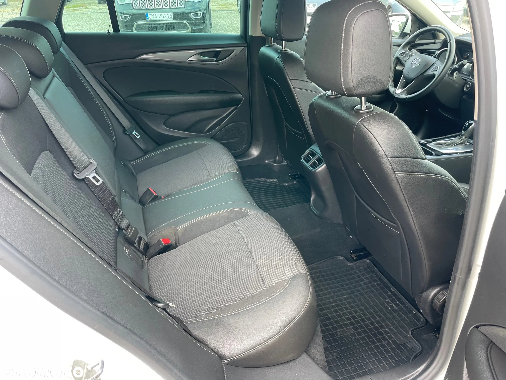 Opel Insignia 1.6 CDTI Business Innovation - 9
