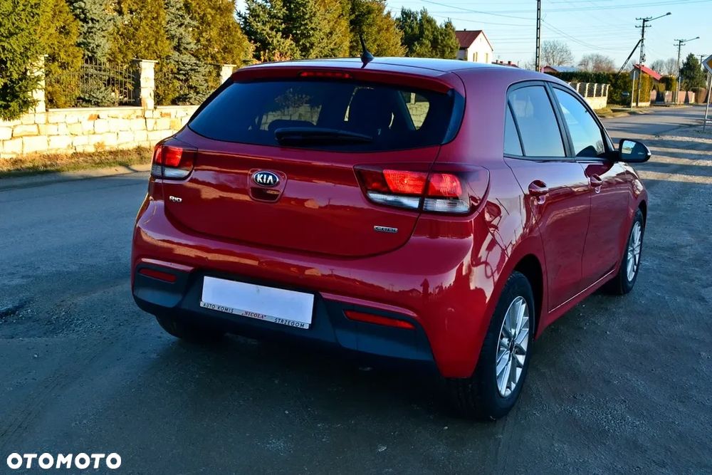 Kia Rio 1.4 CRDi 77 Dream-Team Edition - 14