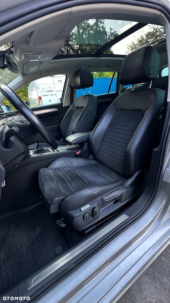 Volkswagen Passat 2.0 TDI BMT 4Mot Highline - 18