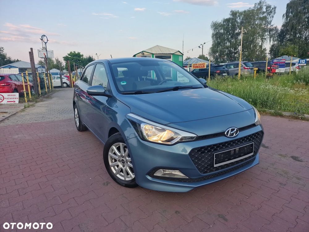 Hyundai i20 1.2 BlueDrive Elegant - 10