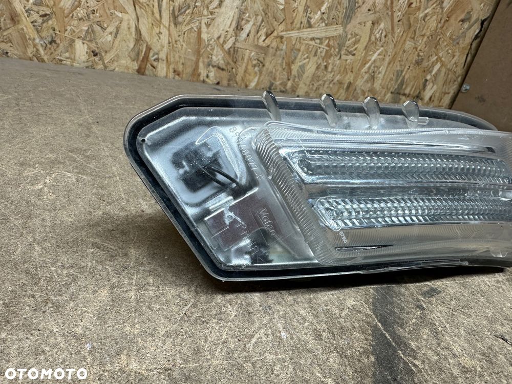 VOLVO XC60 HALOGEN LEWY 89068027-F - 2