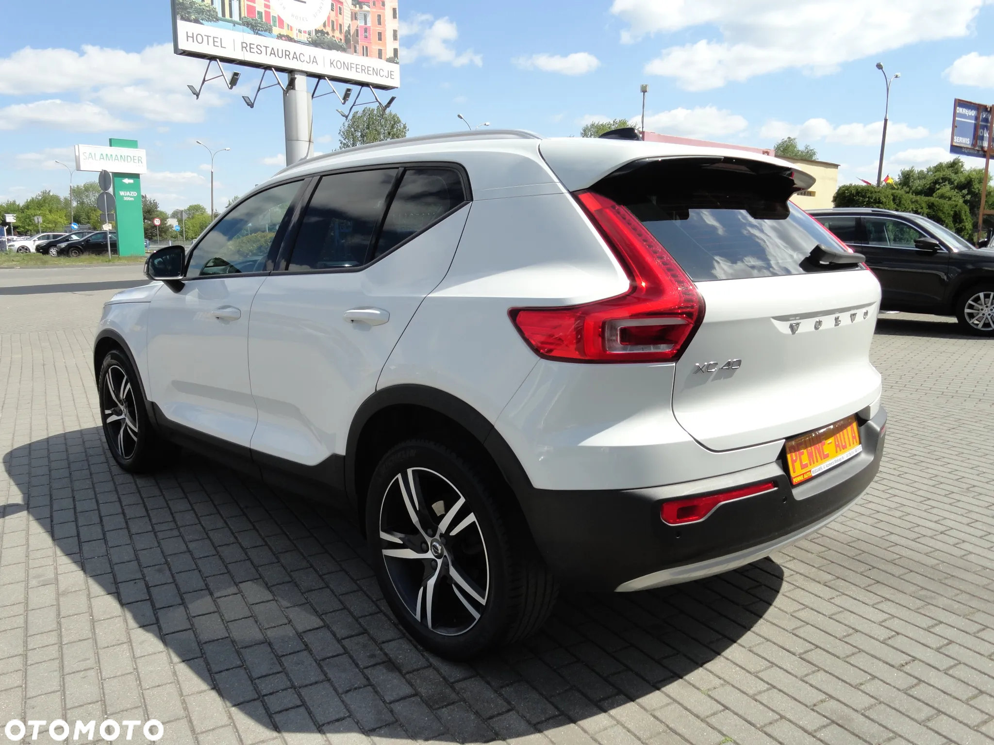 Volvo XC 40 D3 SCR Momentum Core - 6