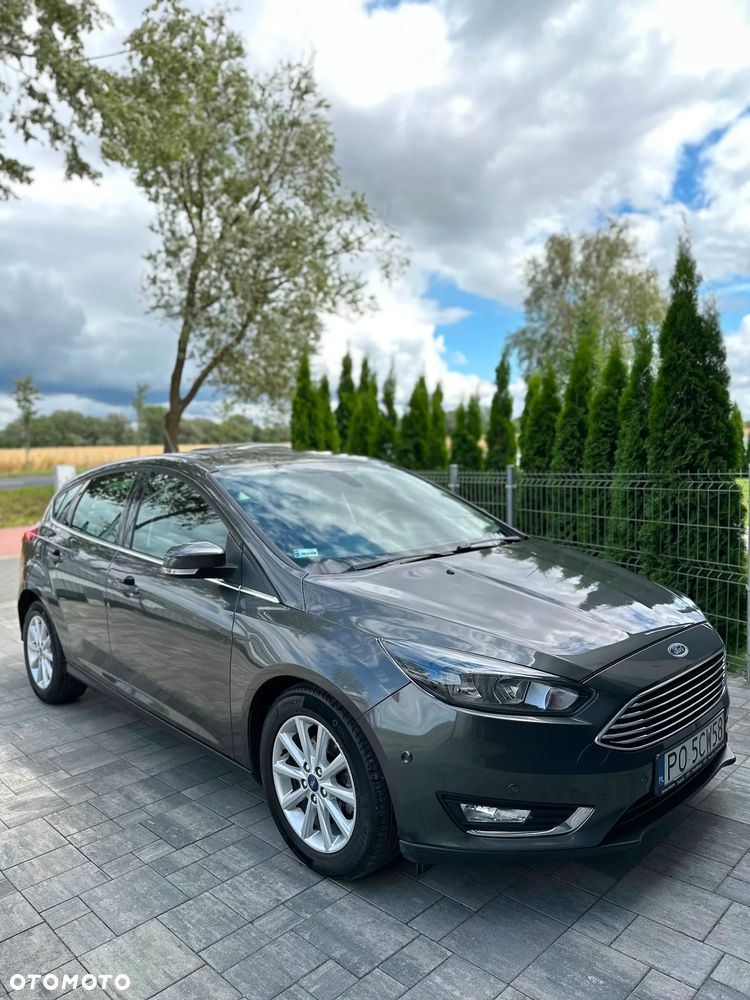 Ford Focus 1.0 EcoBoost Titanium - 1