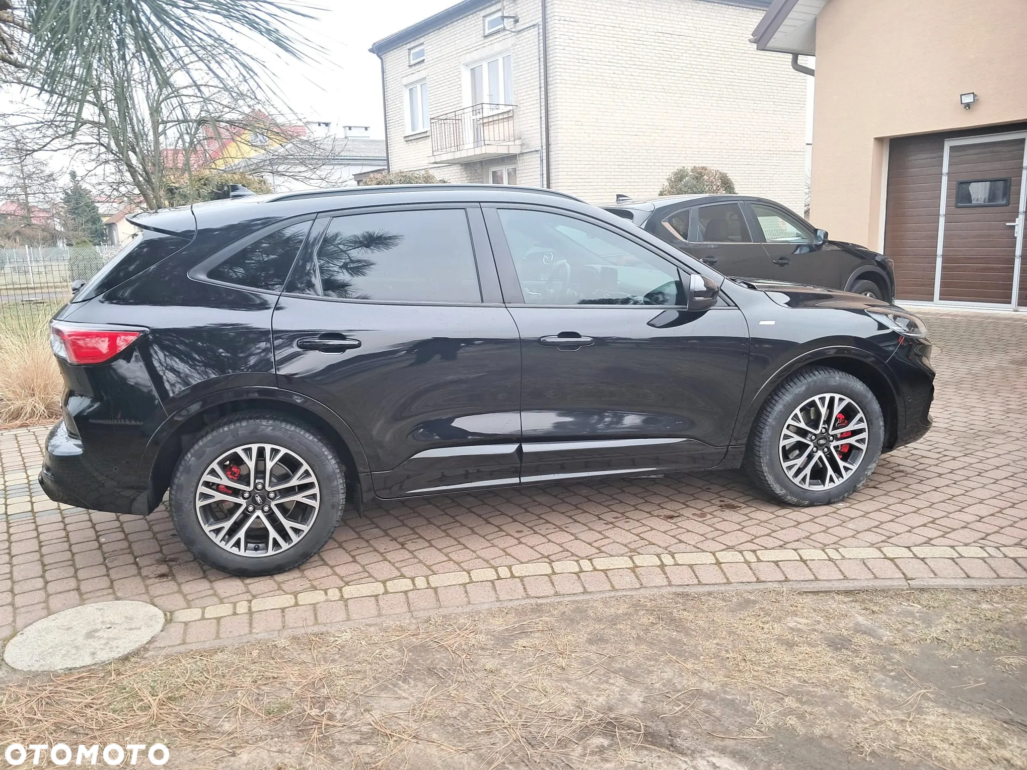 Ford Kuga 2.5 Duratec PHEV ST-LINE - 21