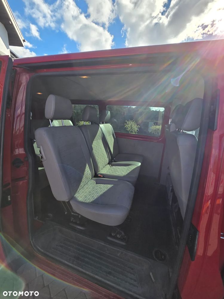 Volkswagen Transporter - 9