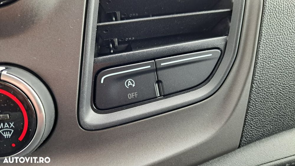 Ford CUSTOM VAN TREND L1H1 FWD - 33