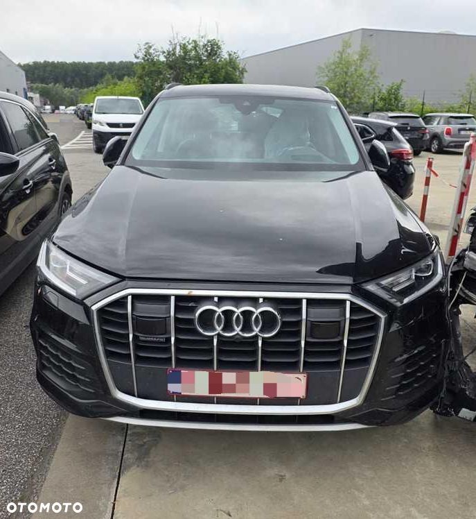 Audi Q7 - 7