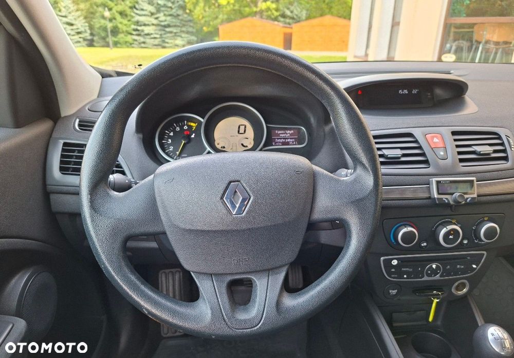 Renault Megane - 24