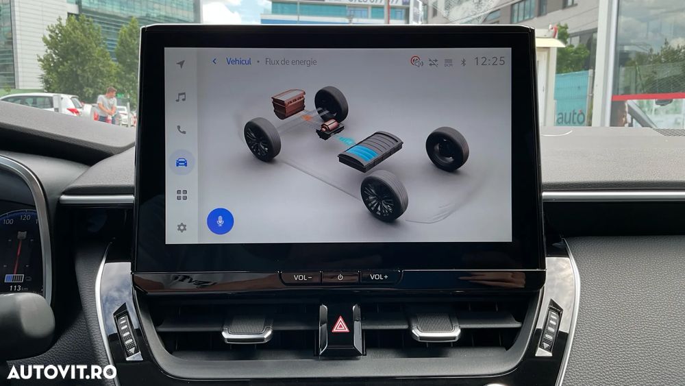 TOYOTA Corolla 2025 — imagine 21