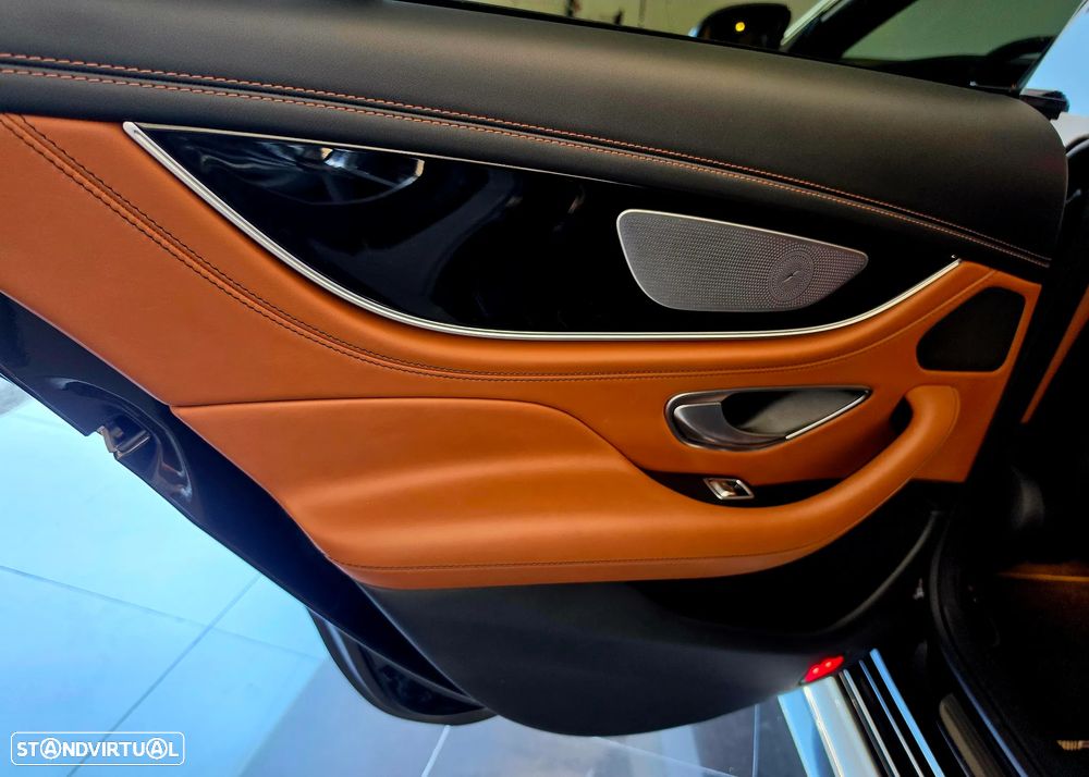 Mercedes-Benz AMG GT 4 portas 43 4Matic+ - 16