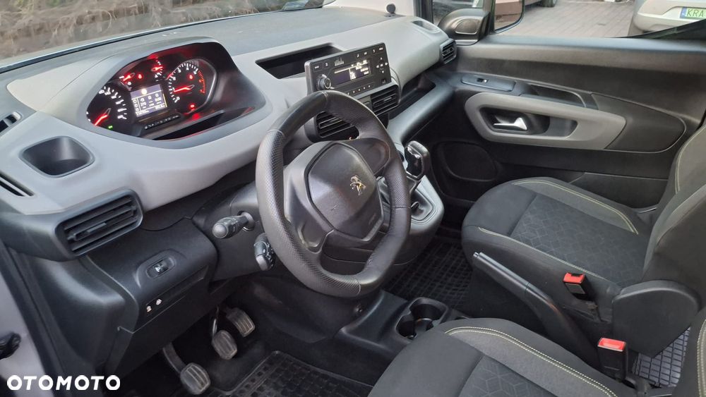 Peugeot Rifter 1.5 BlueHDI Active - 23