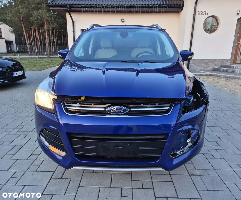 Ford Escape 2.0 EcoBoost AWD Titanium - 8