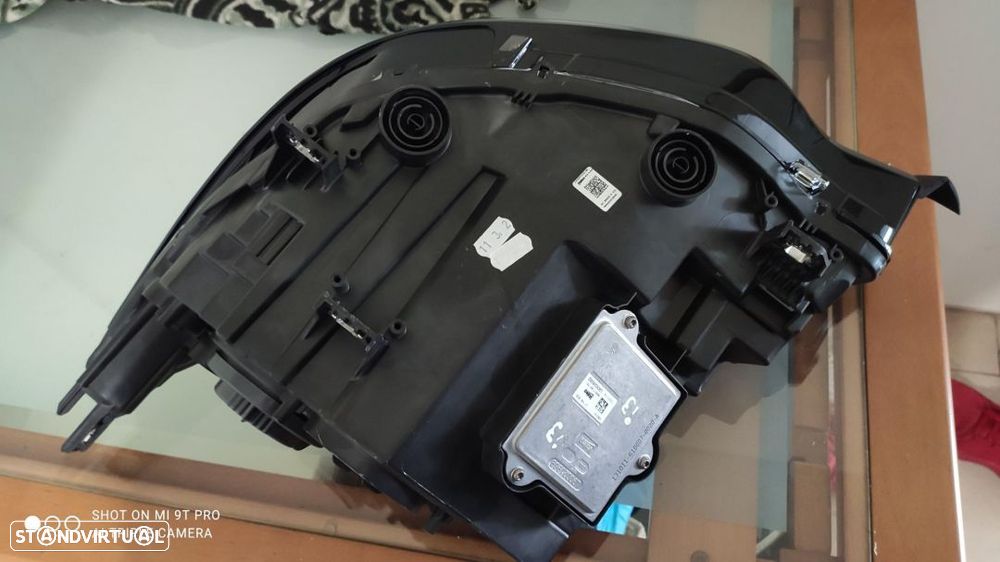 farol direito BMW i3 H7 Led com balastro - 1