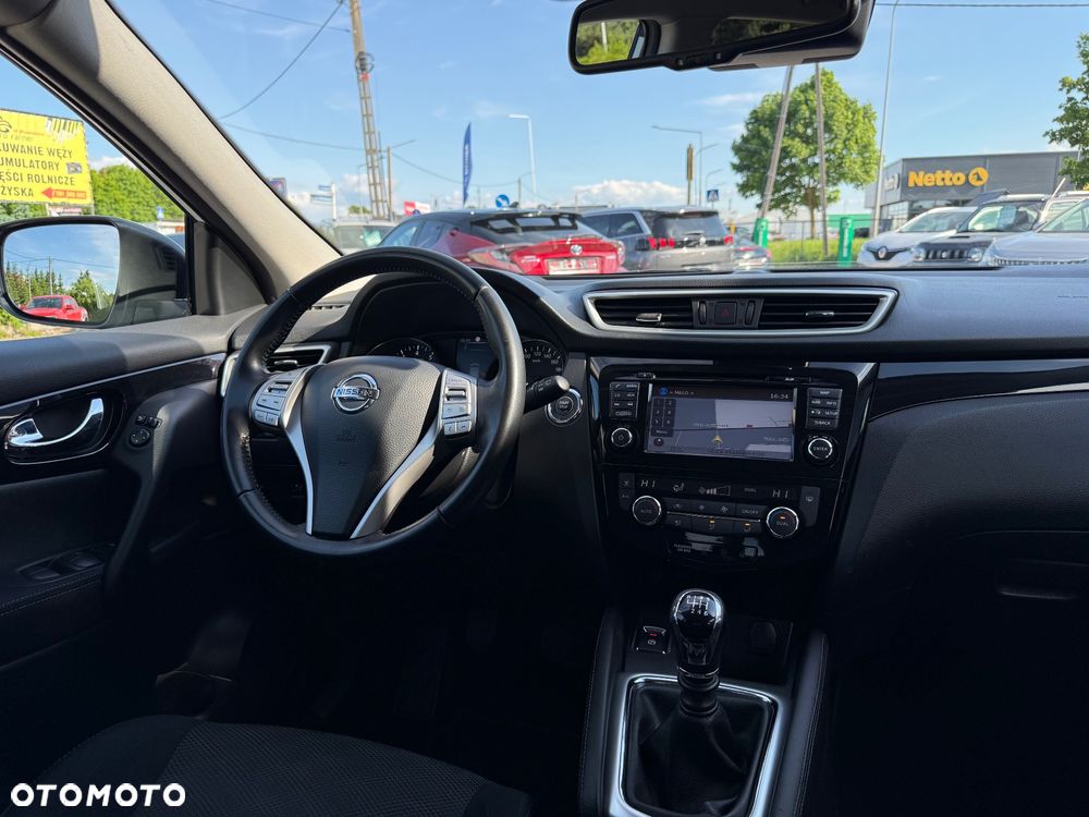 Nissan Qashqai 1.2 DIG-T 360 - 25