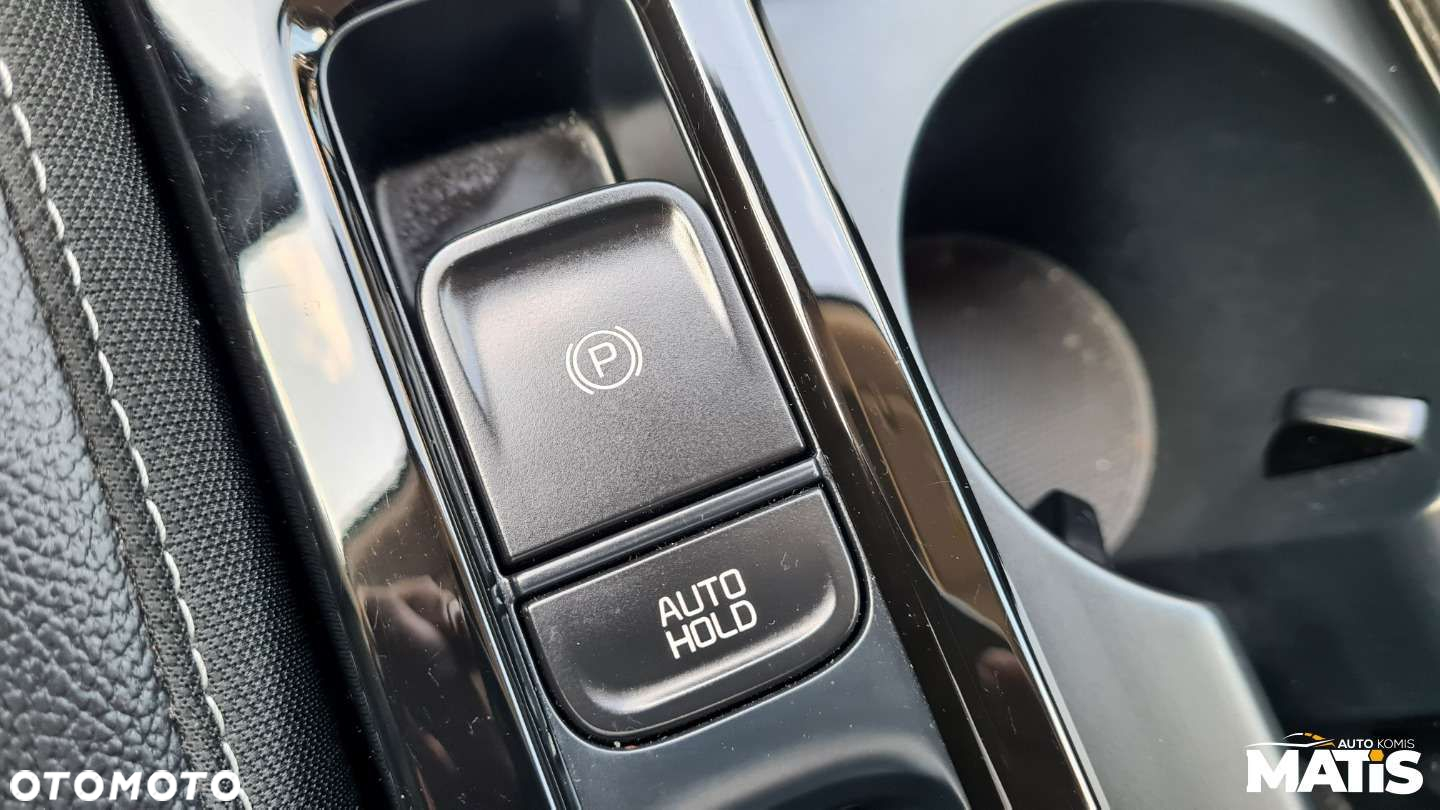 Kia Ceed - 34