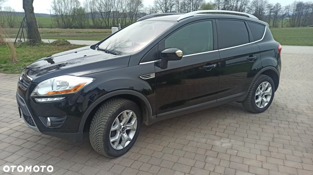 Ford Kuga 2.0 TDCi 4x4 Titanium - 26