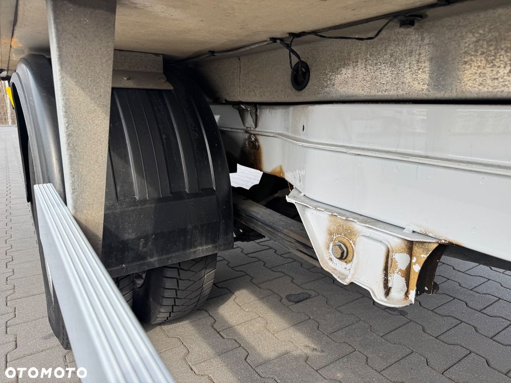 Mercedes-Benz Sprinter 516 CDI rama do zabudowy z windą i agregatem - 12