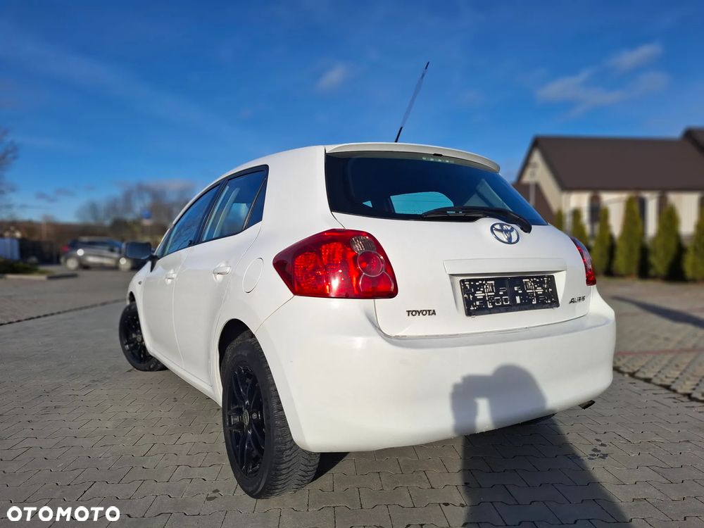 Toyota Auris 1.33 VVT-i - 6