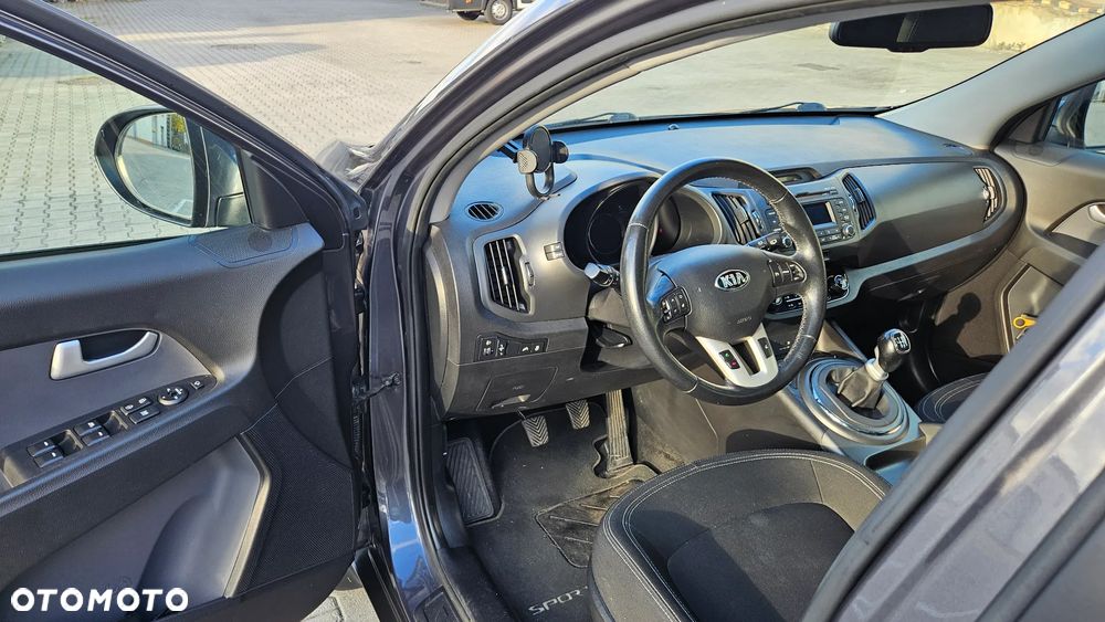 Kia Sportage 1.7 CRDI Business Line 2WD - 12