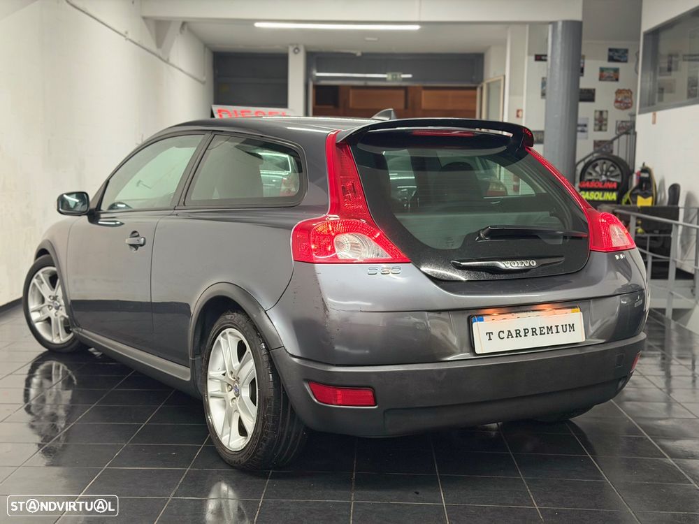 Volvo C30 1.6 D R-Design - 7