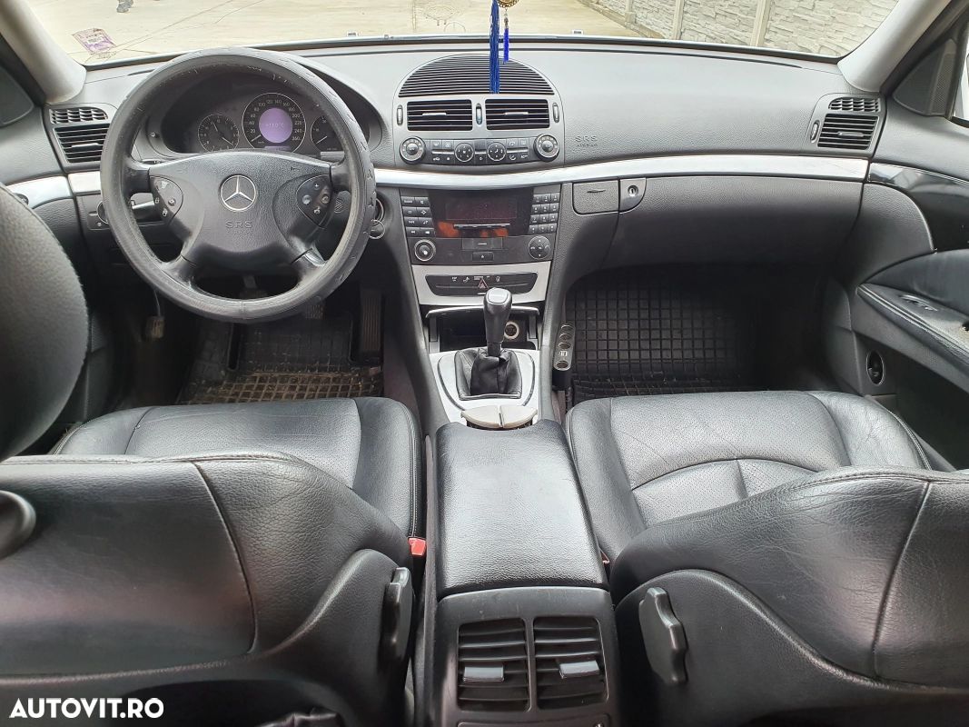 PLANSA BORD MERCEDES ECLASS W211 - 1
