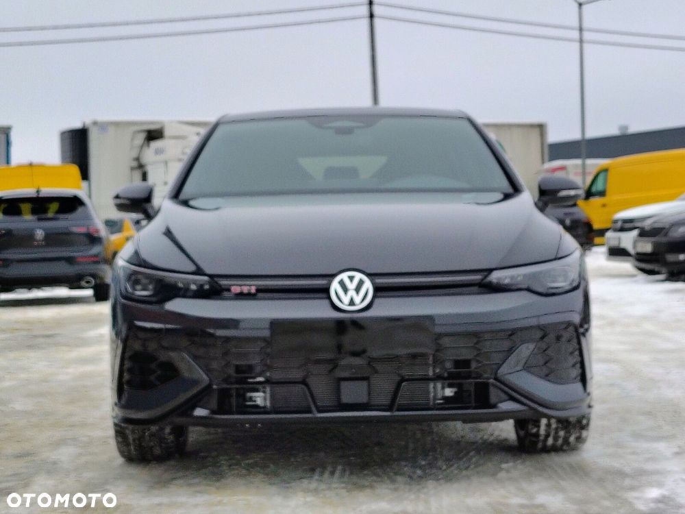 Volkswagen Golf - 3