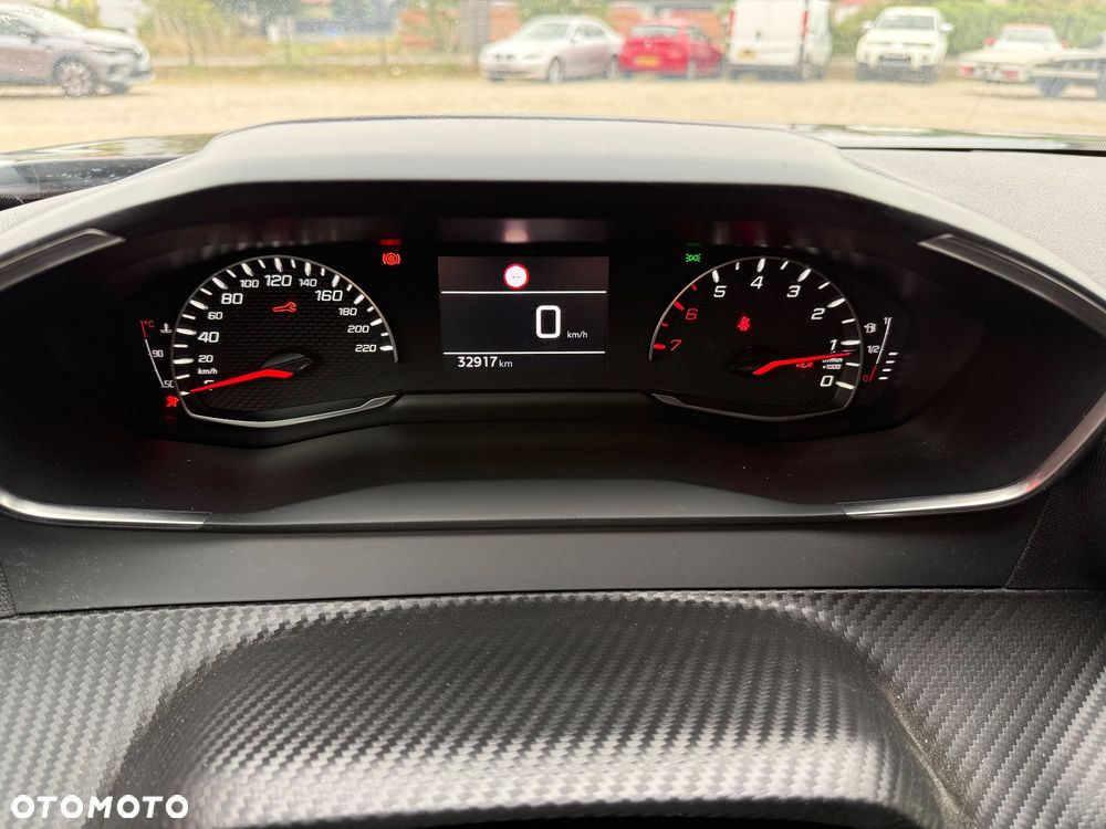 Peugeot 2008 - 16