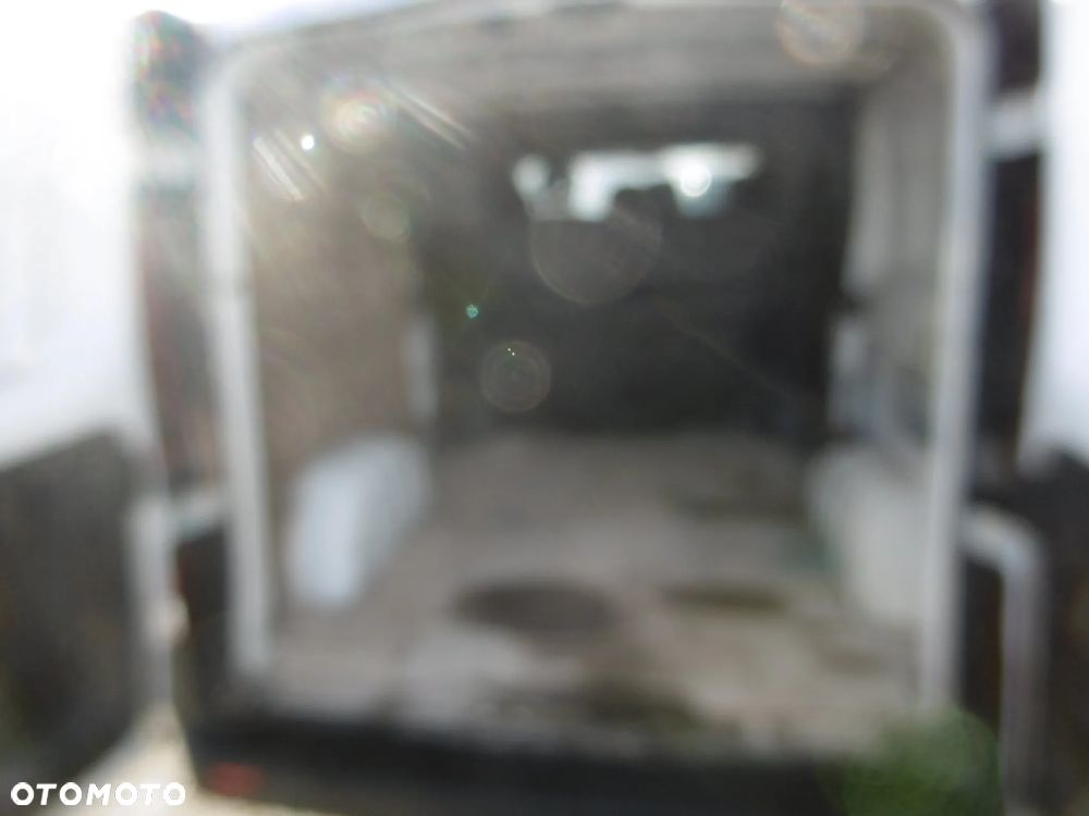 Renault Trafic - 12
