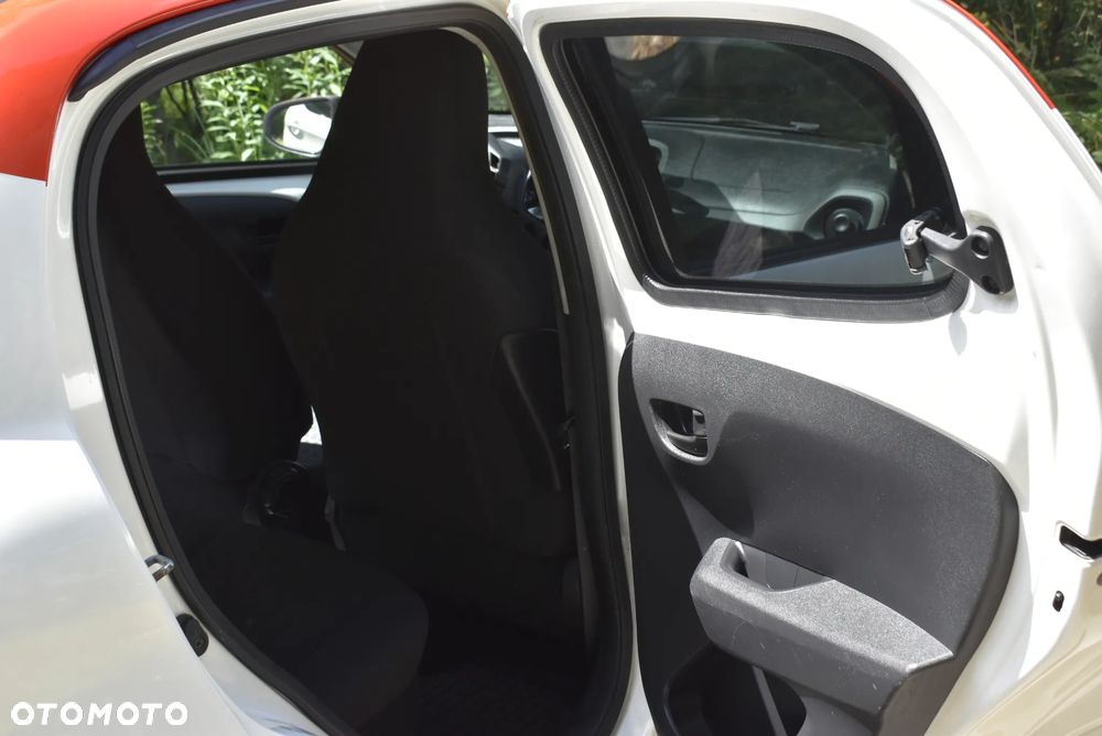 Peugeot 108 - 30