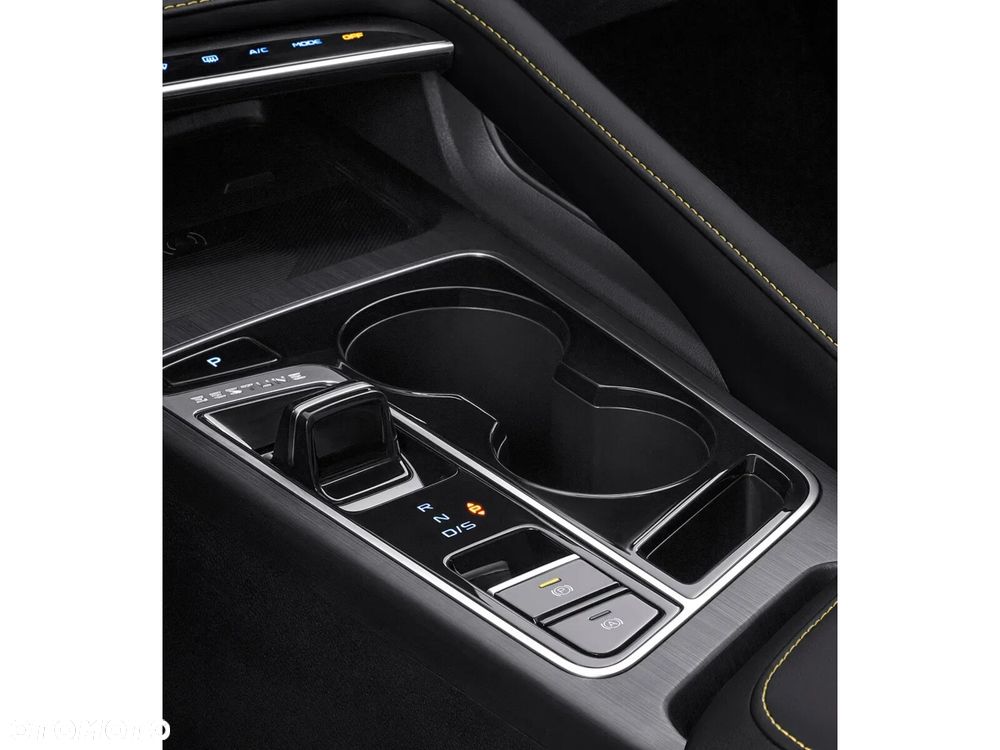 Bestune B70 2.0T Elegance - 14