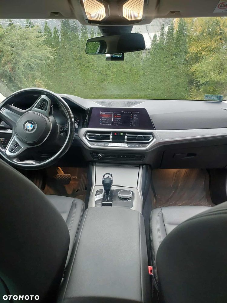 BMW Seria 3 320d - 2
