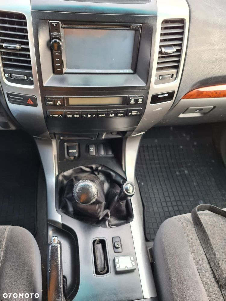 Toyota Land Cruiser 3.0 D Luna - 13