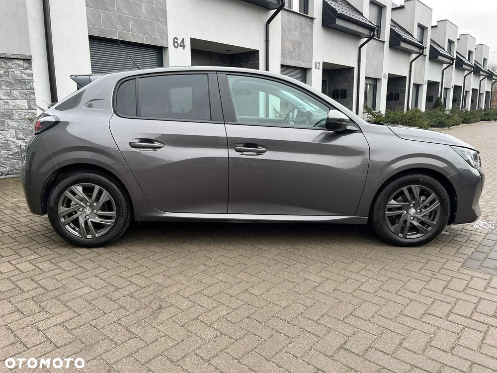 Peugeot 208 PureTech 100 EAT8 Allure - 8