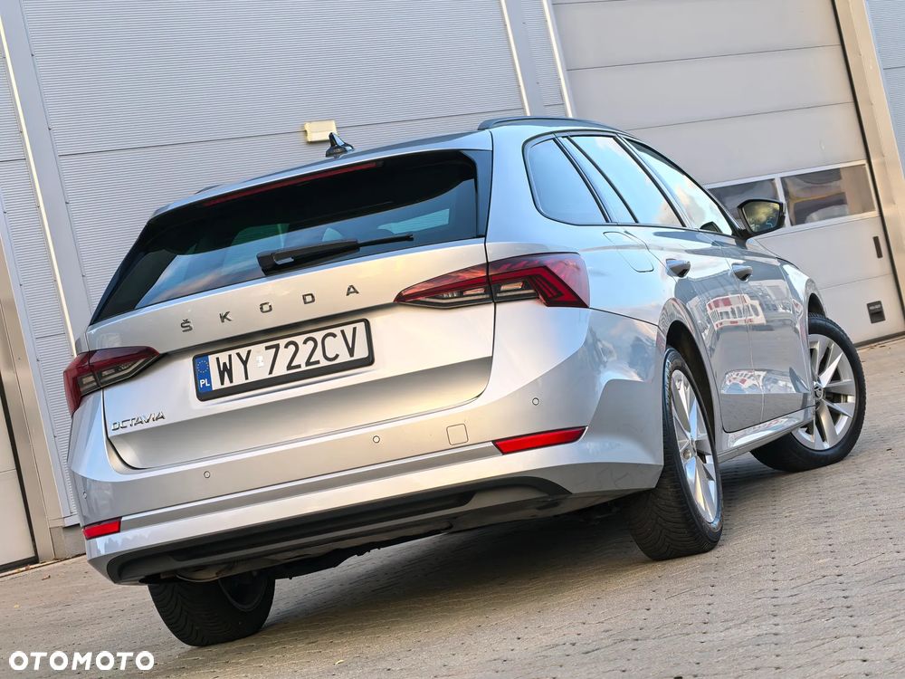 Skoda Octavia 1.5 TSI Business - 29