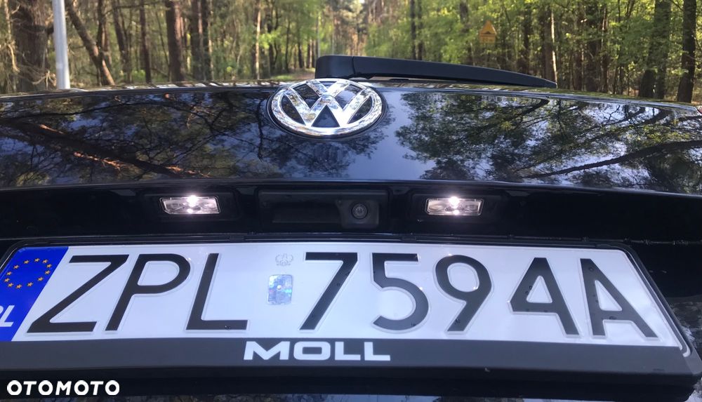Volkswagen Tiguan - 13