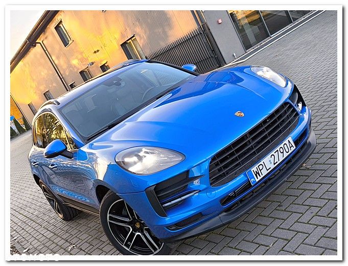 Porsche Macan - 2
