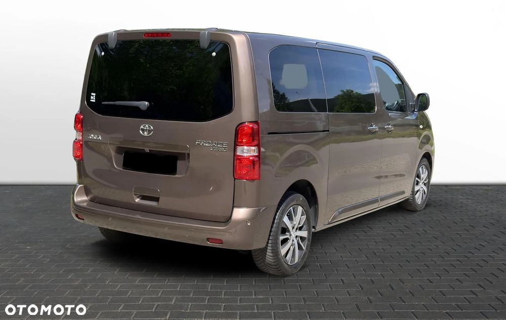 Toyota Proace Verso 2.0 D4-D Medium Family - 5