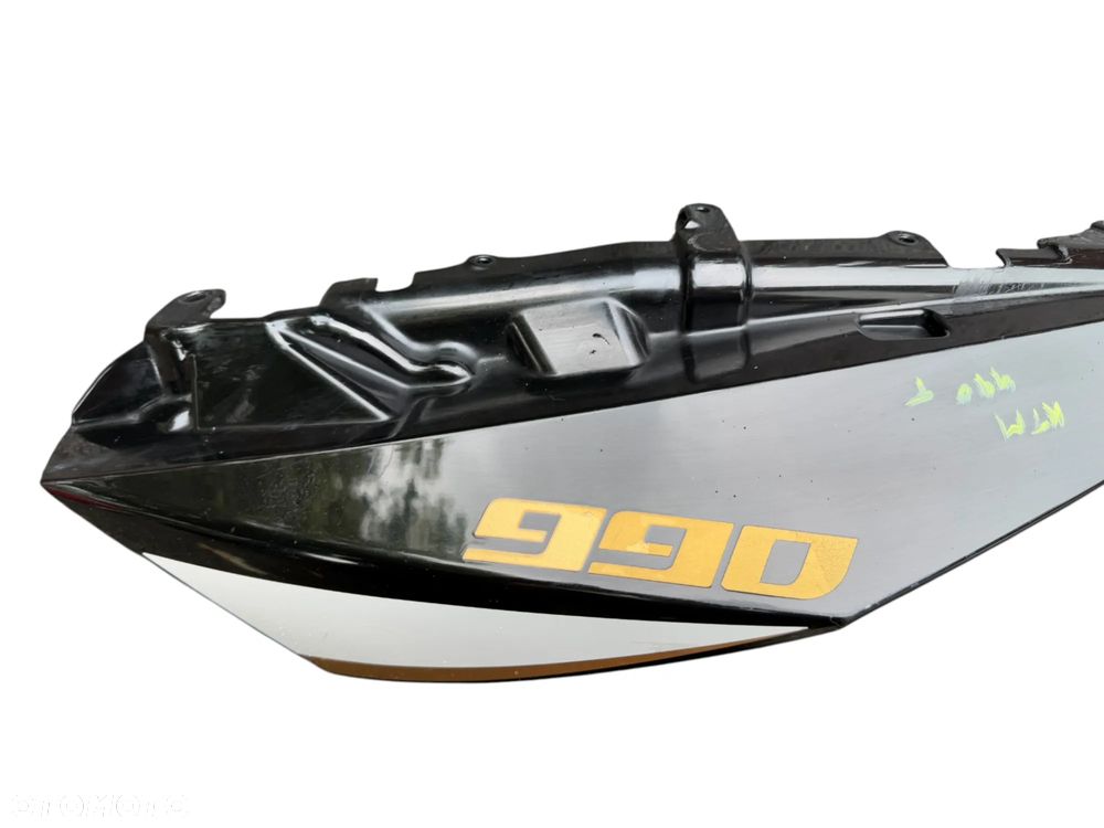 Boczek tył L   KTM Super Duke 990 07-13r - 2