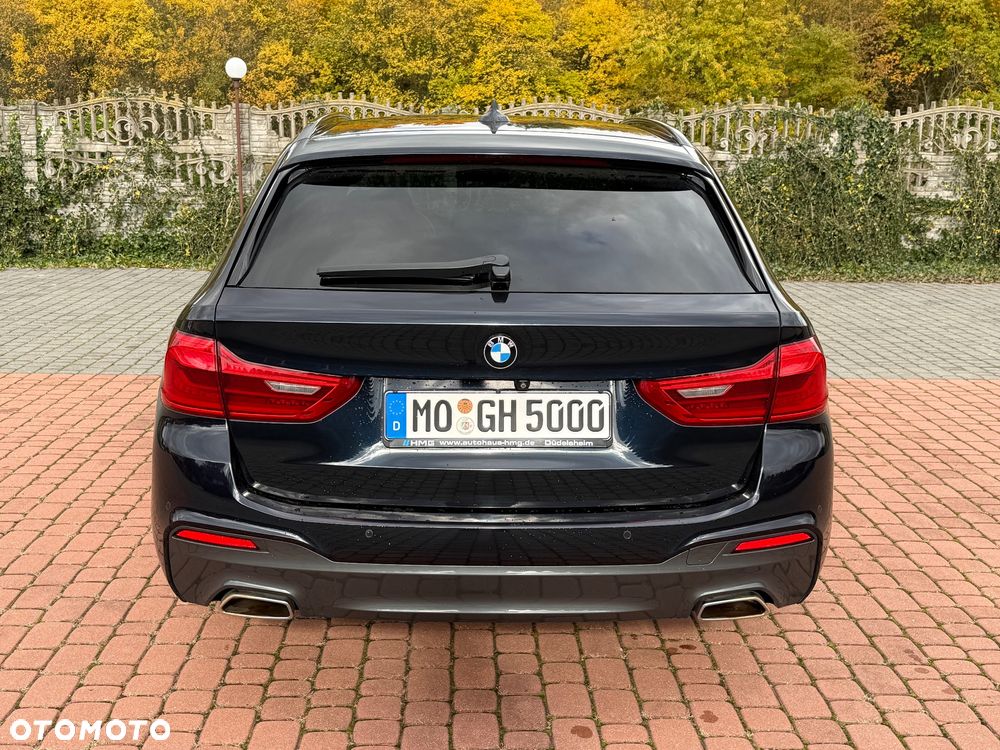 BMW Seria 5 520d M Sport Edition - 11