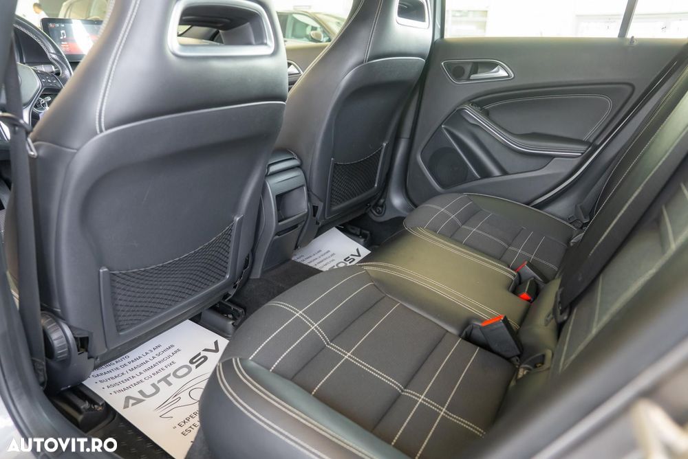 Mercedes-Benz A 200 CDI 4Matic 7G-DCT - 22